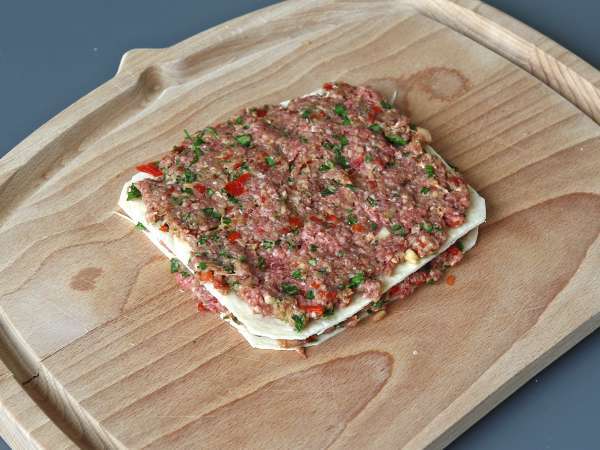 Lavash kebab avec des tortillas, les fameuses brochettes faciles cuites au four! - Préparation etape 5