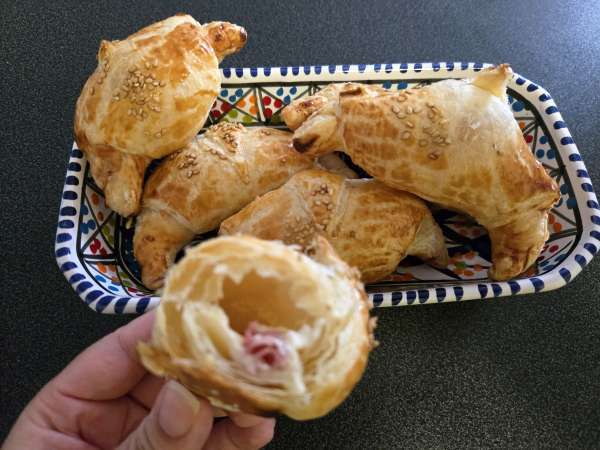 Croissants apéritifs au jambon et au fromage - Préparation etape 4