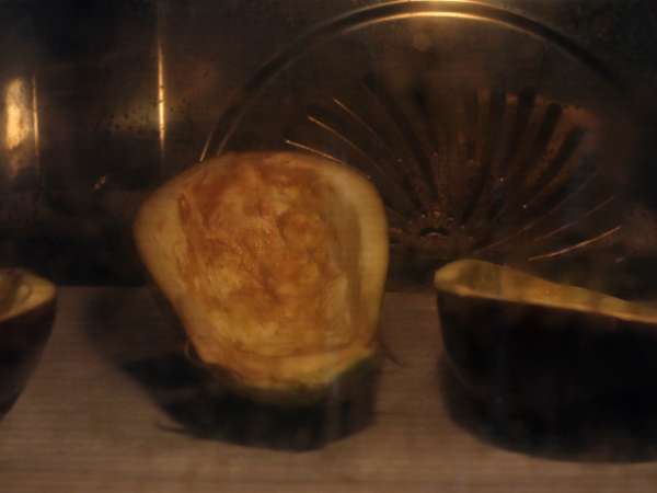Aubergines farcies gratinées à la mozzarella - Préparation etape 3