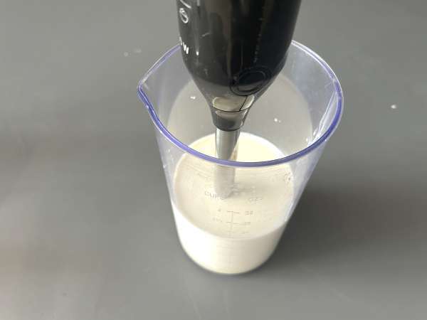 Bingsu à la mangue, le dessert glacé coréen ultra rafraîchissant qui cartonne! - Préparation etape 1