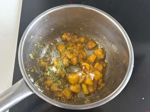 Chutney de mangue maison : le condiment aigre-doux qui va avec tout - Préparation etape 5