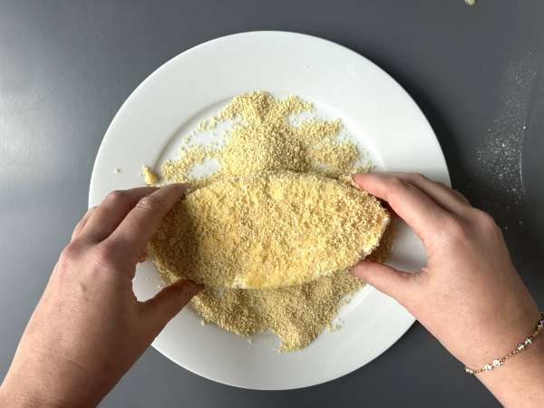 Caprice des dieux pané et pommes de terre grenaille au airfryer - Préparation etape 5