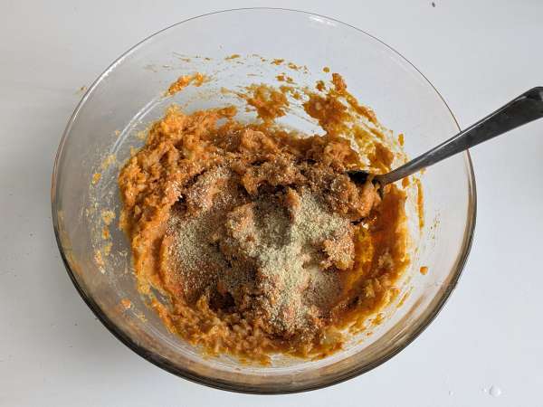 Pain de viande au potiron, champignons et scamorza : moelleux, filant et croustillant - Préparation etape 6