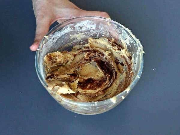 Cookies façon cinnamon rolls, fondants et croquants au bon goût de cannelle - Préparation etape 5