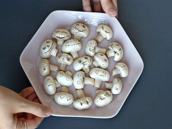 Tartelettes pour Halloween aux champignons et fromage ail et fines herbes - Préparation etape 5