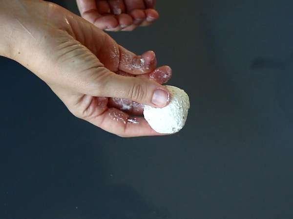 Fromage à tartiner pour l'apéro en forme de citrouilles, parfait pour Halloween! - Préparation etape 2