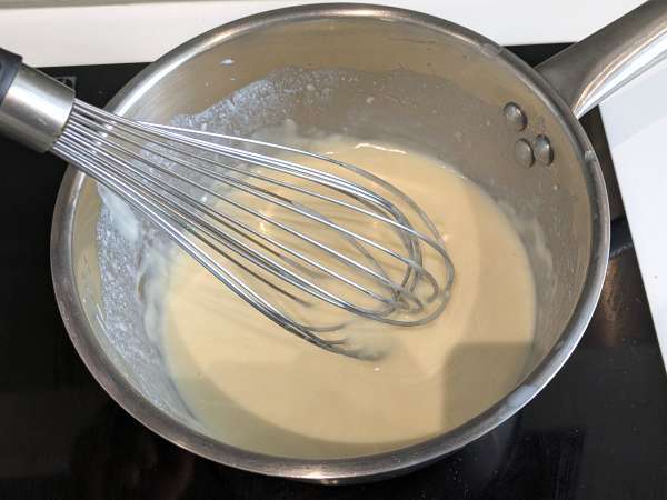 Gratin de pâtes aux champignons : la recette crémeuse parfaite pour l'automne - Préparation etape 3