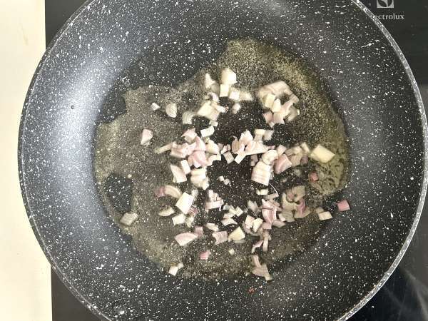 Œufs cocotte aux champignons : la recette express et ultra réconfortante! - Préparation etape 4