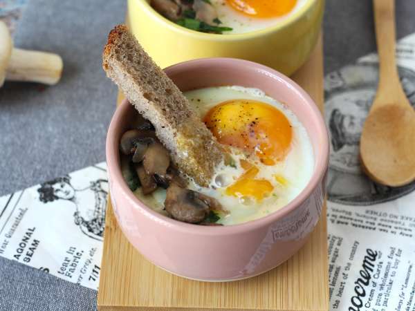 Œufs cocotte aux champignons : la recette express et ultra réconfortante! - Préparation etape 11