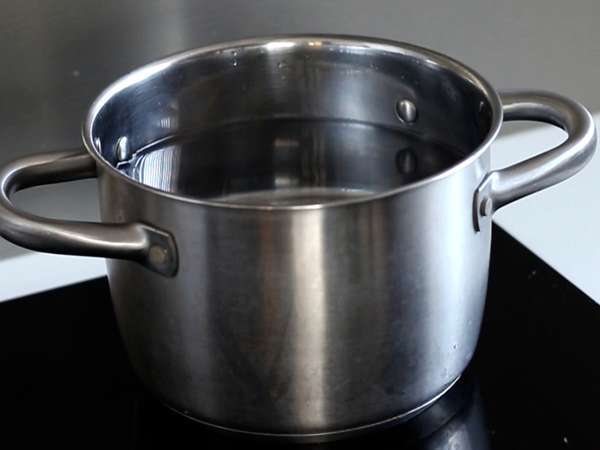 Risotto au citron vert et au poivre rose : une recette végétarienne raffinée - Préparation etape 1