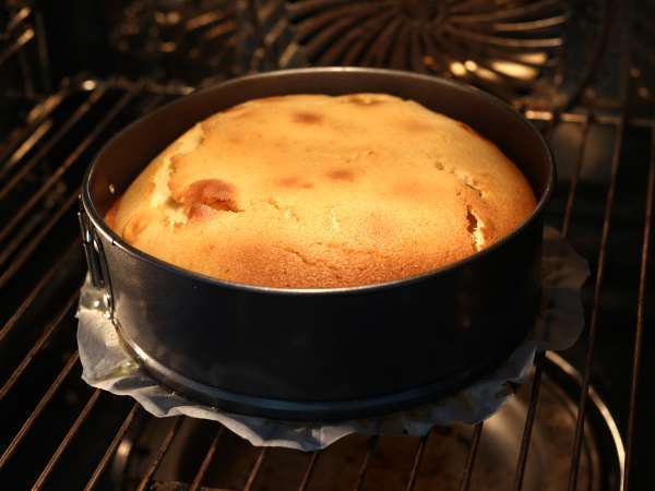 Gâteau renversé à la banane extra fondant - Préparation etape 8