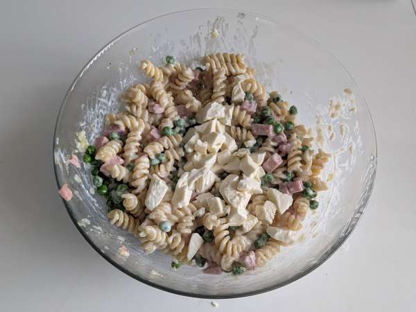 Gratin de pâtes au jambon, petits pois et fromage - Préparation etape 9