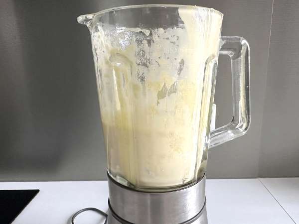 Cake aux sardines : une recette simple, moelleuse et pleine de goût - Préparation etape 6