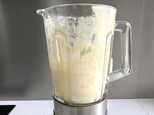 Pâte à cake salé au mixeur : facile, rapide et ultra moelleuse - Préparation etape 5