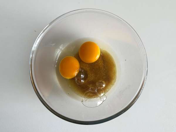 Gâteau ultra moelleux aux pistaches, au citron vert et à la courgette - Préparation etape 3