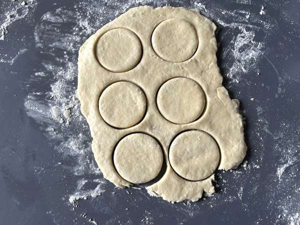 Shortcake aux fraises : la recette facile et rapide - Préparation etape 4