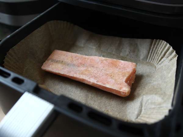 Salade de pâtes orzo au saumon et à la courgette - Préparation etape 2