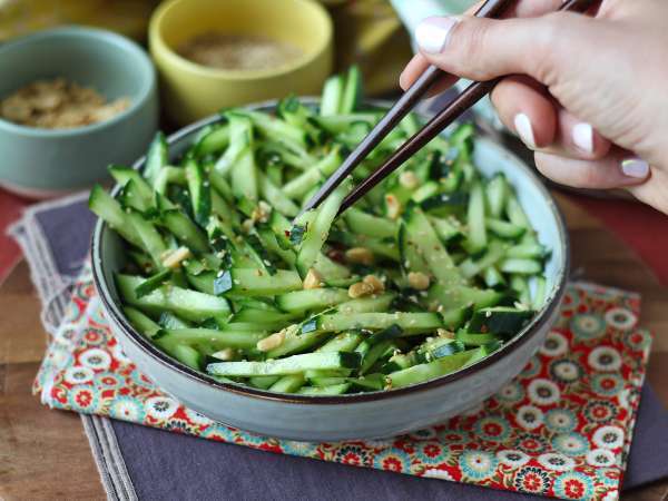 Salade de concombre épicée à la cacahuète - Préparation etape 9