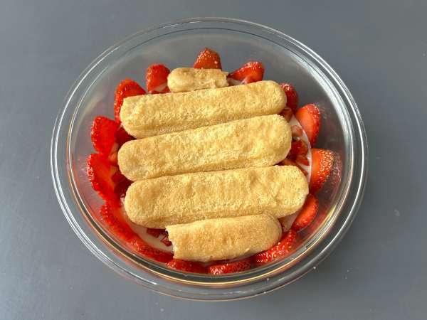 Trifle aux fraises : la recette fraîche et irrésistible - Préparation etape 7