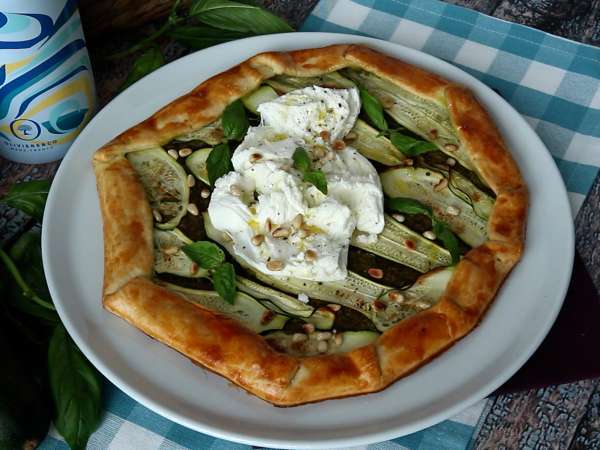 Tarte pesto et courgette : la recette facile qui sent bon l’été ! - Préparation etape 8