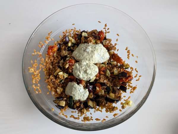 Salade crémeuse d’épeautre aux légumes grillés - Préparation etape 6