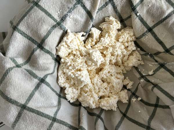 Cottage cheese maison avec deux ingrédients seulement ! - Préparation etape 5