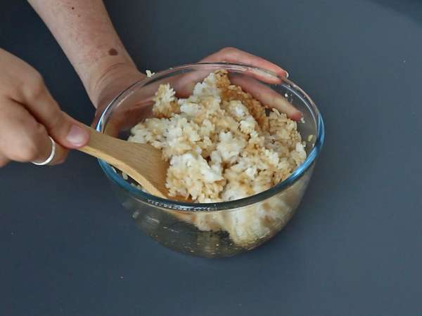 Onigiri grillés garnis de fromage fondant: vous allez les dévorer! - Préparation etape 4