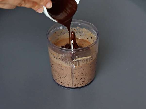 Fondant au chocolat protéiné : la recette à la whey facile à préparer - Préparation etape 2