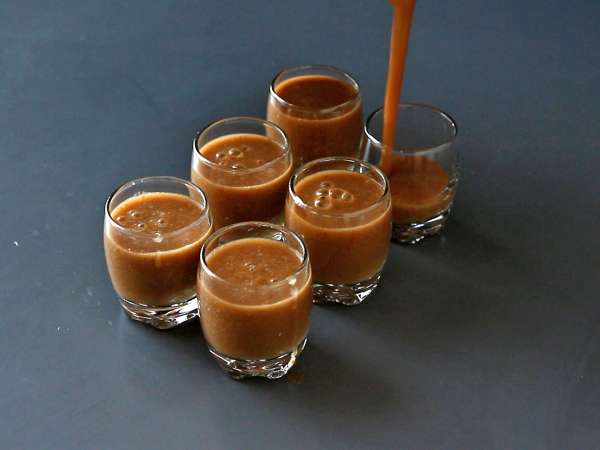 Gaspacho aux fraises et tomates : l’entrée fraîche et originale de l’été - Préparation etape 3