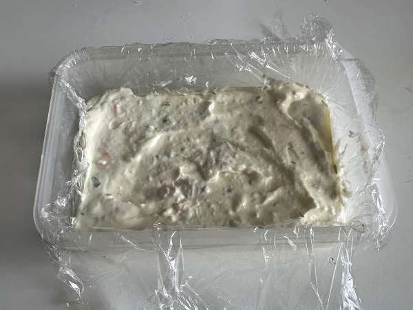 Terrine de surimi sans cuisson : l’entrée froide facile et parfaite pour l’été - Préparation etape 7