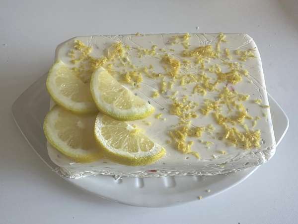 Terrine de surimi sans cuisson : l’entrée froide facile et parfaite pour l’été - Préparation etape 10