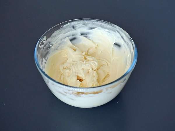 Tiramisu aux abricots rôtis : le dessert fruité et fondant parfait pour l’été - Préparation etape 4