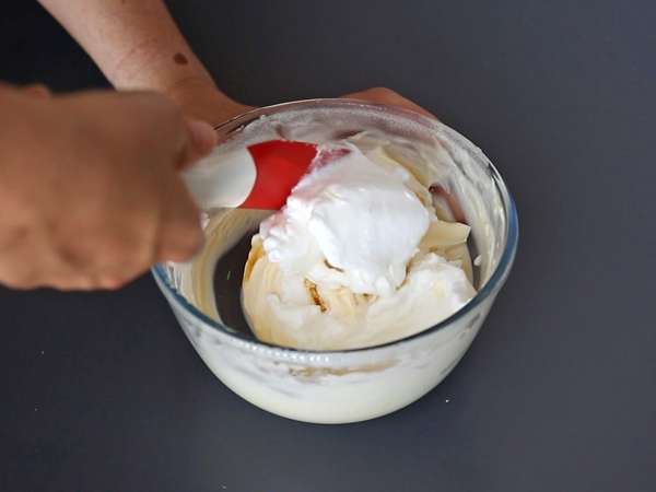 Tiramisu aux abricots rôtis : le dessert fruité et fondant parfait pour l’été - Préparation etape 5
