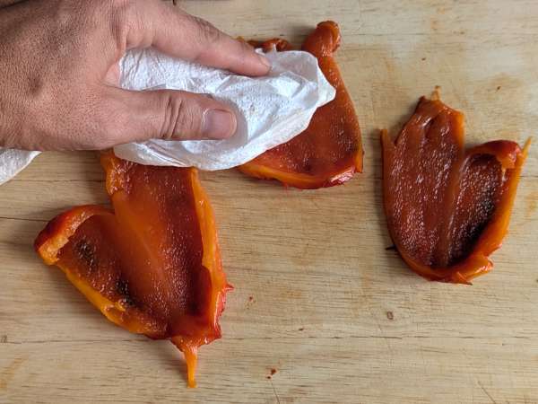 Poivrons farcis au air fryer, saucisse et scamorza - Préparation etape 6