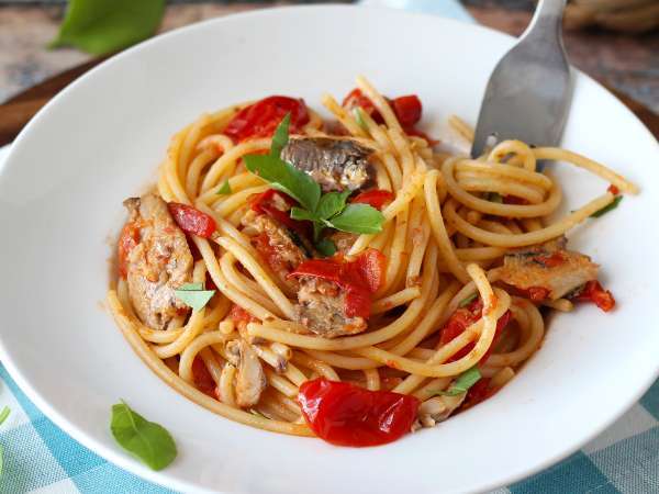 Spaghetti aux sardines : la recette facile et économique ! - Préparation etape 7