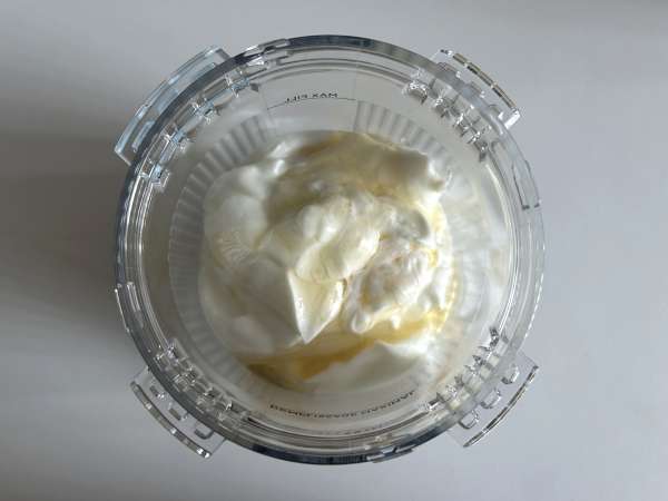 Glace façon stracciatella avec le Ninja Creami - Préparation etape 1