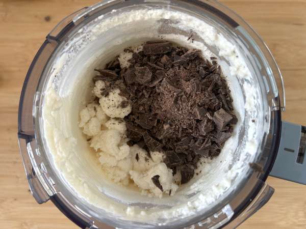Glace façon stracciatella avec le Ninja Creami - Préparation etape 6
