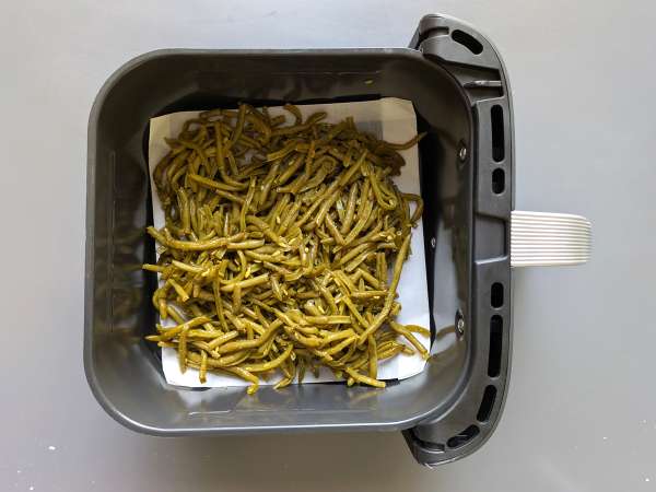 Haricots verts à la sauce thaï cuits au Air Fryer - Préparation etape 3
