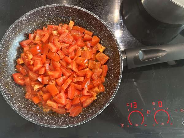 Salade protéinée de quinoa aux haricots rouges et maïs - Préparation etape 4