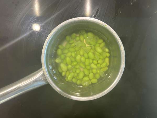 Salade de lentilles, feta et edamame aux légumes croquants - Préparation etape 3