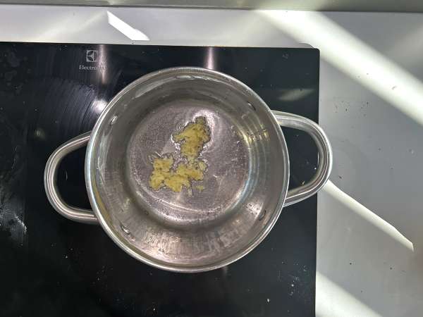 Curry de lentilles corail au lait de coco : recette facile et crémeuse - Préparation etape 2