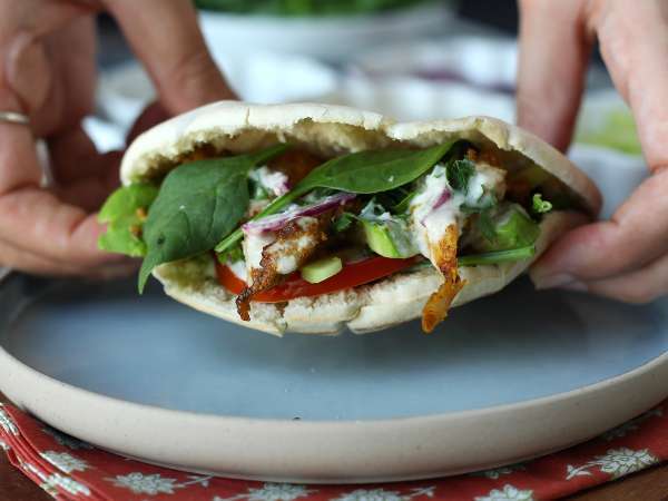 Shawarma de poulet au Air Fryer, pita et sauce tahini - Préparation etape 8