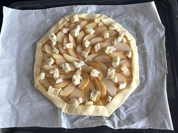 Tarte aux poires, gorgonzola et noix - Préparation etape 8