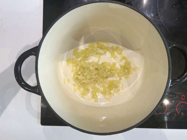 Soupe de lasagnes à la viande, ricotta et parmesan - Préparation etape 1