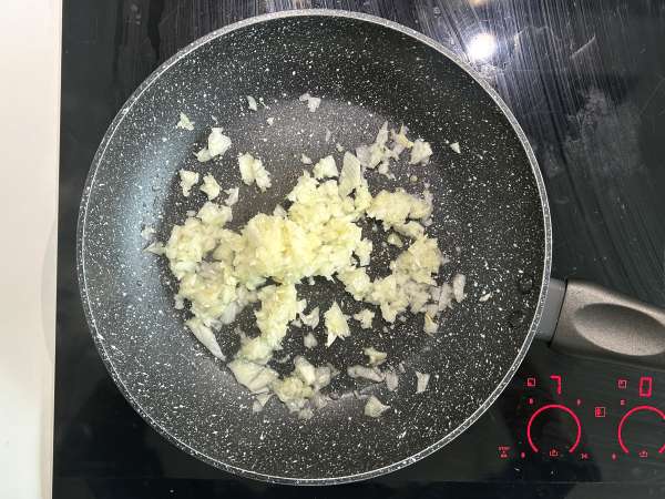 Choux farcis végétariens aux champignons, riz et miso - Préparation etape 3