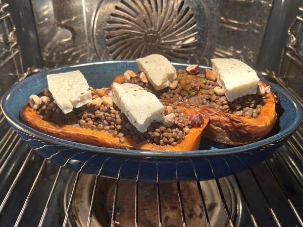 Butternut farcie aux lentilles et halloumi - Préparation etape 11