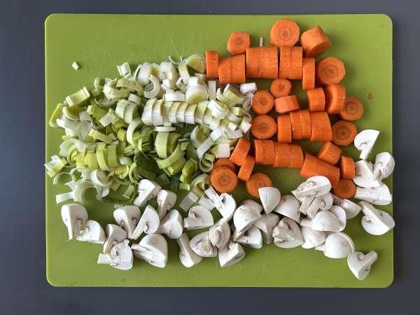 Blanquette de poulet au Cookeo - Préparation etape 1