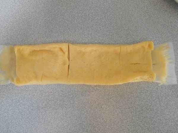 Recette Tofu d'oeuf pané au sauce tomate à l'ail (recette pour nouvel an chinois) - Préparation etape 3