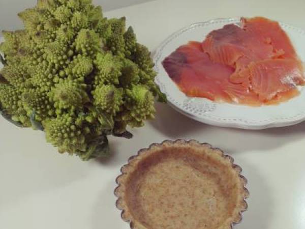 Tarte au saumon fumé et chou romanesco - Préparation etape 1