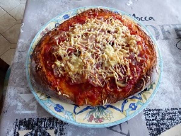 Pizza à la farine de pois chiches et herbes de Provence - Préparation etape 2